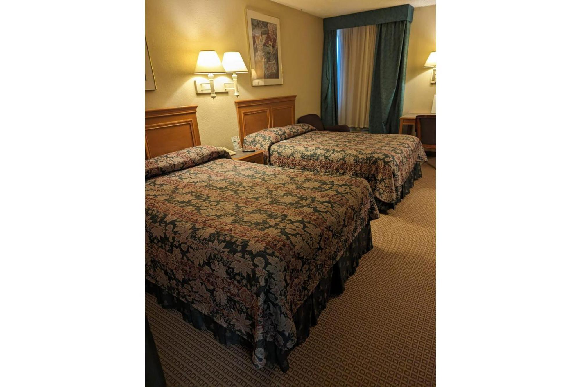 Fairview Inn By Oyo Hesston I-135 Kültér fotó